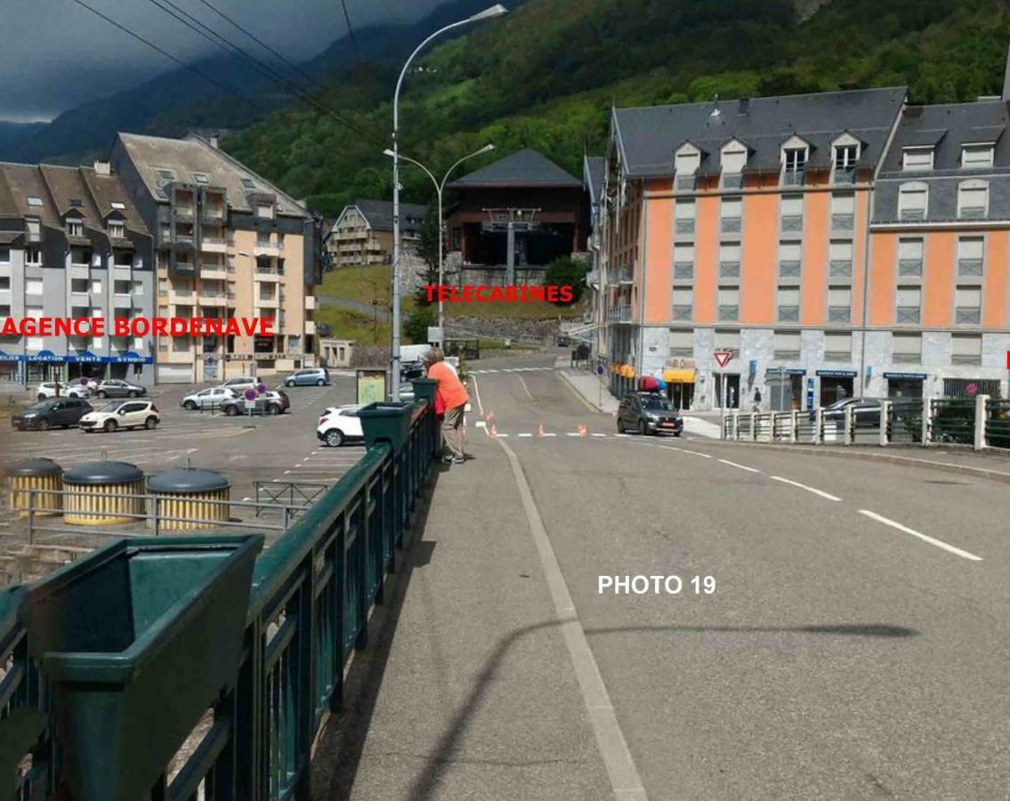 Petit Studio Dans Immeuble De Caractere Lägenhet Cauterets Exteriör bild